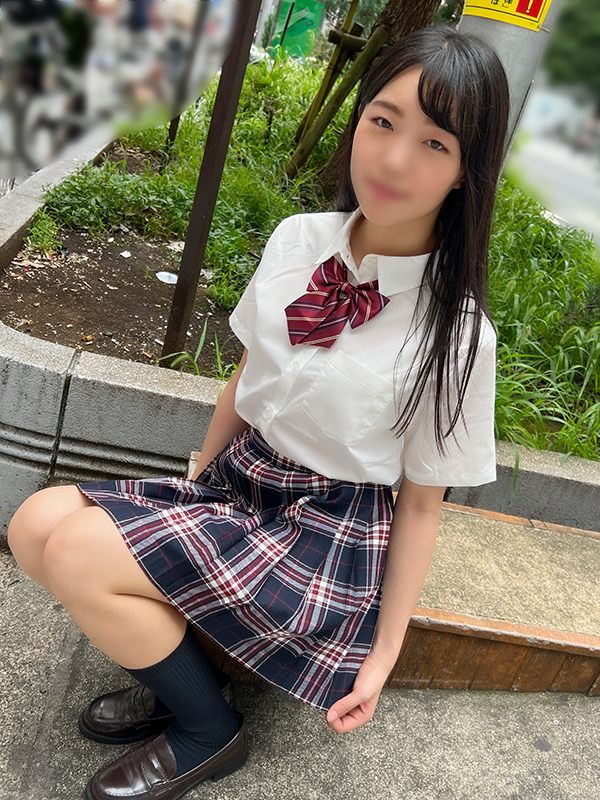 FC2 PPV 3142624 ※数量限定※【変態・ドM・J/Kデート】しのちゃん18歳 『衝撃』イキ潮大量ぶちまけ放出娘 おじさんちんぽで10代まんこを何回も突きまくりました。