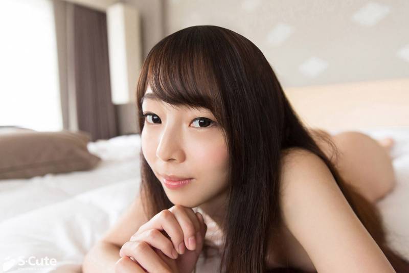 S-Cute 664_yuuri_01 美脚美少女はベッドの上で果てる／Yuuri